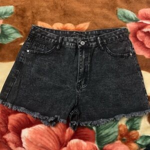 Black Jean Shorts High-Waisted Frayed Hem